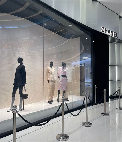 chanel worker salary|chanel jobs reviews.